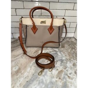 Louis VuittonOn My Side MM Hand Bag‎